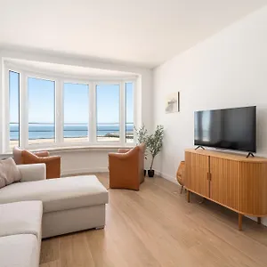 https://renovated-central-seaview-appartment.ostend-hotel.net